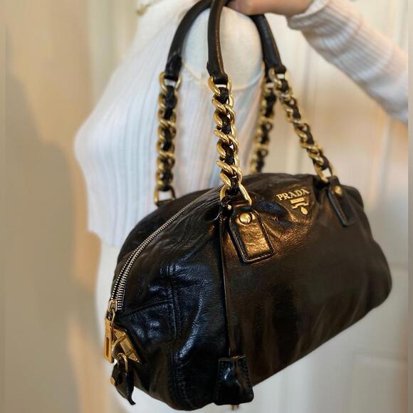 Rock this amazing leather bag - Picture 5 of 15